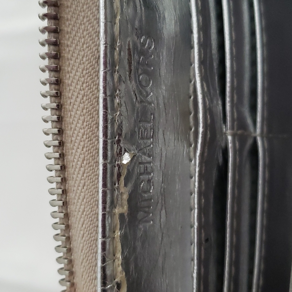 Michael Kors python leather wallet. - Picture 7 of 7